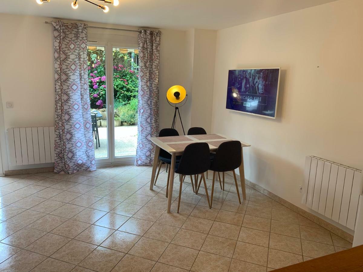 Apartment La Grange De Meme Yvette